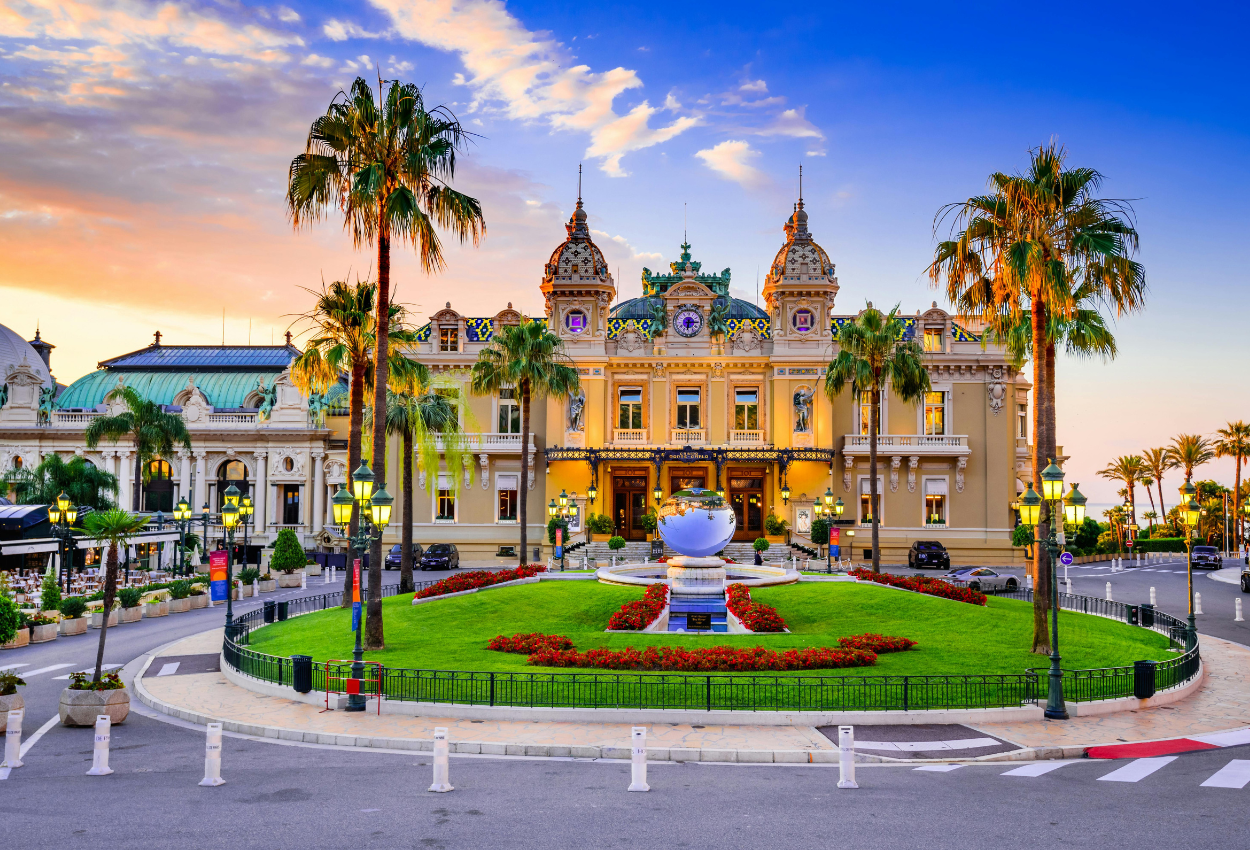 Luxury Monte-Carlo